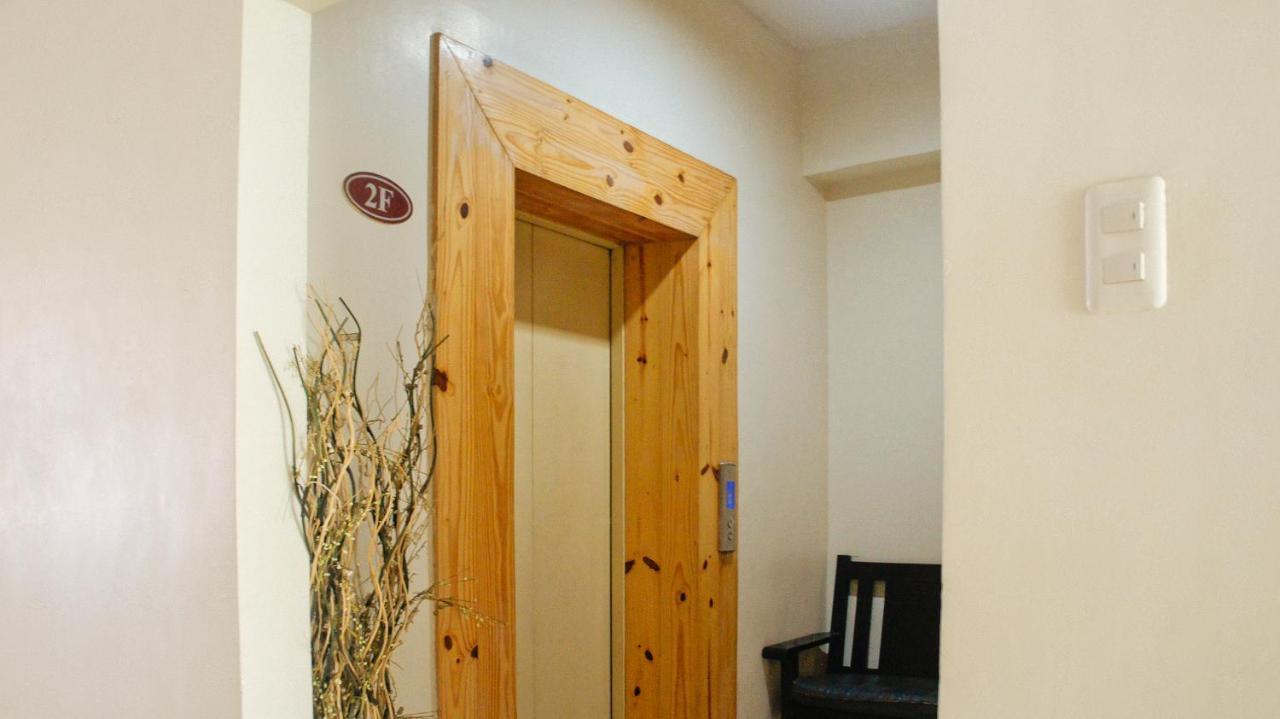 Reddoorz Plus @ Mabolo Cebu Exteriör bild